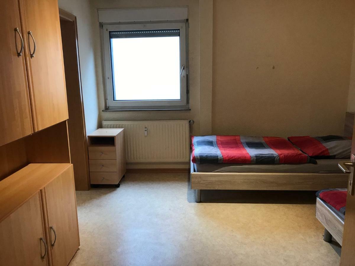 Messe Cgn/Dus Grossraeumige Wohnung In Guter Verkehrslage Leverkusen Exteriör bild