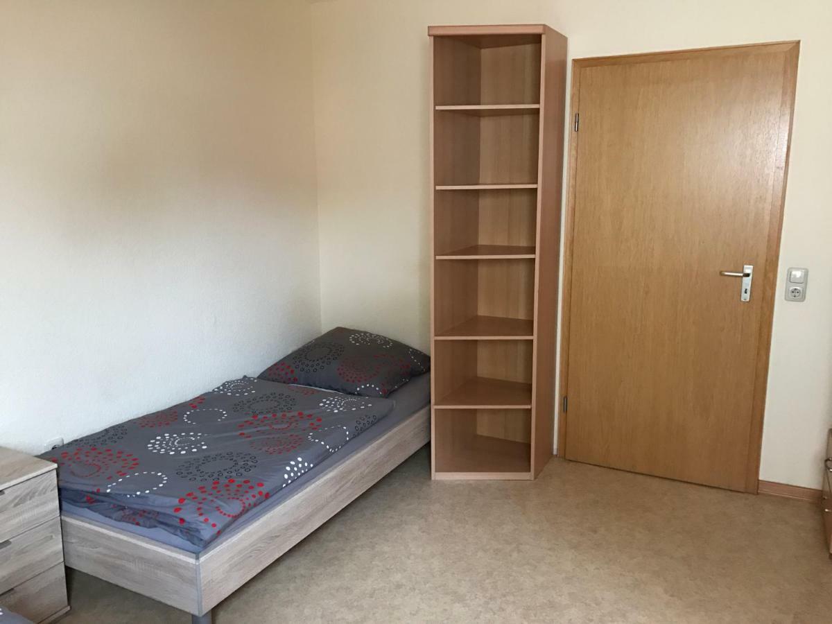 Messe Cgn/Dus Grossraeumige Wohnung In Guter Verkehrslage Leverkusen Exteriör bild