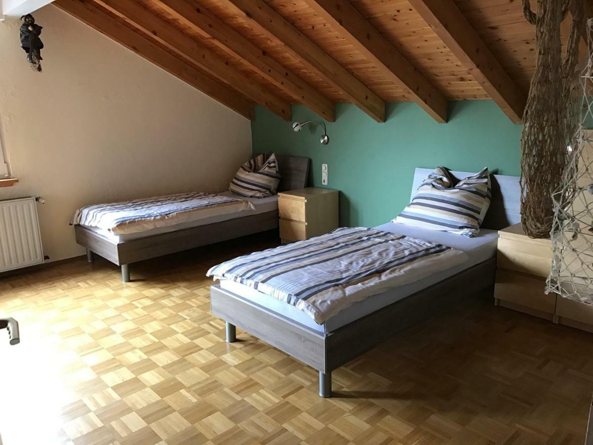 Messe Cgn/Dus Grossraeumige Wohnung In Guter Verkehrslage Leverkusen Exteriör bild